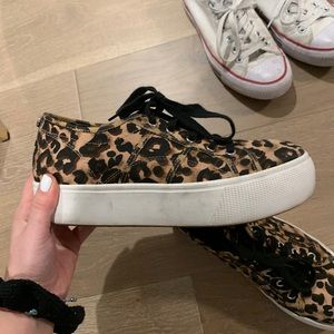 Steve Madden Platform cheetah shoes